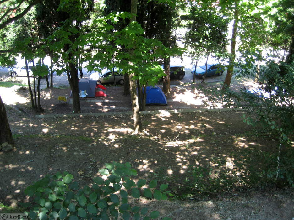 kamp lucija prostor za kampiranje sotori big